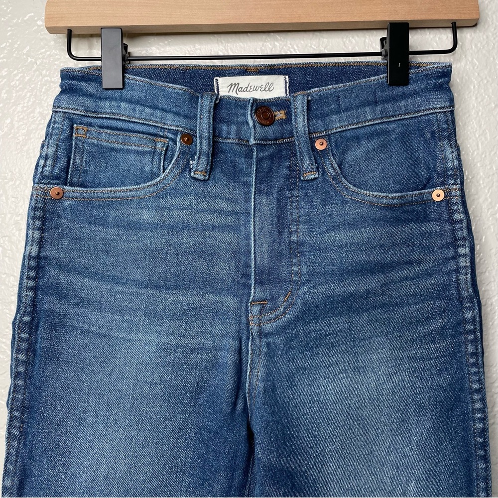 Madewell Women’s 10" High-Rise Skinny Jeans in Winston Wash - Picture 3 of 11